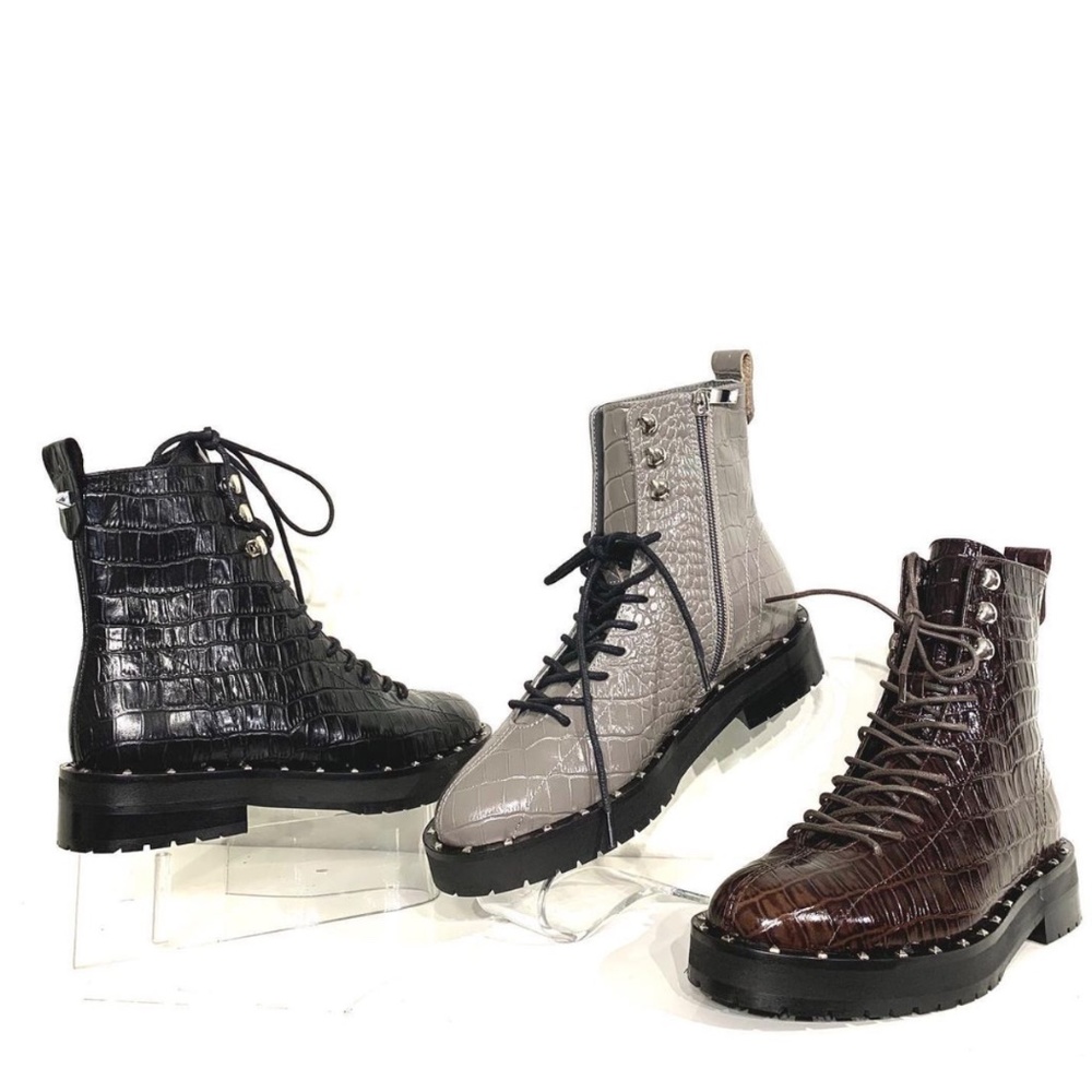 Boots -Tie up/Side Zipper Crocodile Embossed Funky